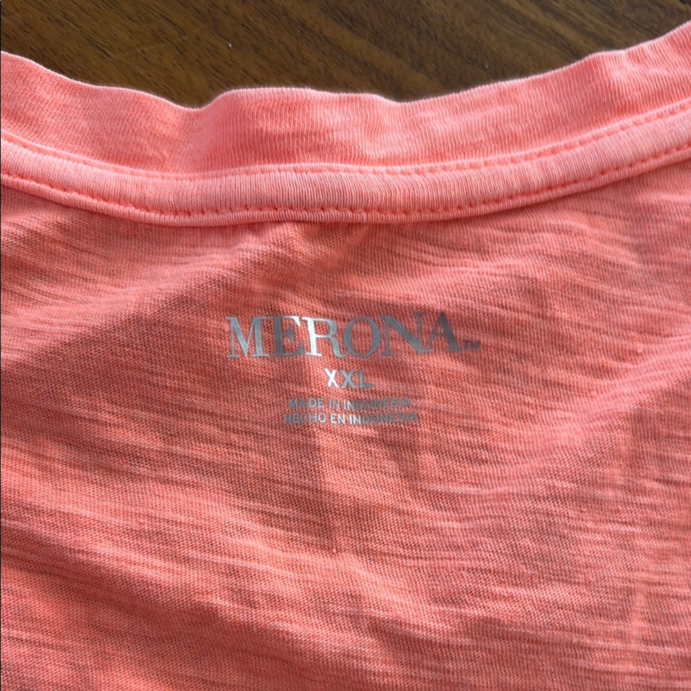 🆕 V-Neck Women's Top in Moxie Peach Size XXL - Picture 3 of 4